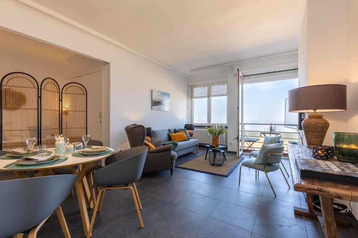Huswell - Beautiful Spacious Studio With Frontal Sea View Кноке-Хайст Екстериор снимка